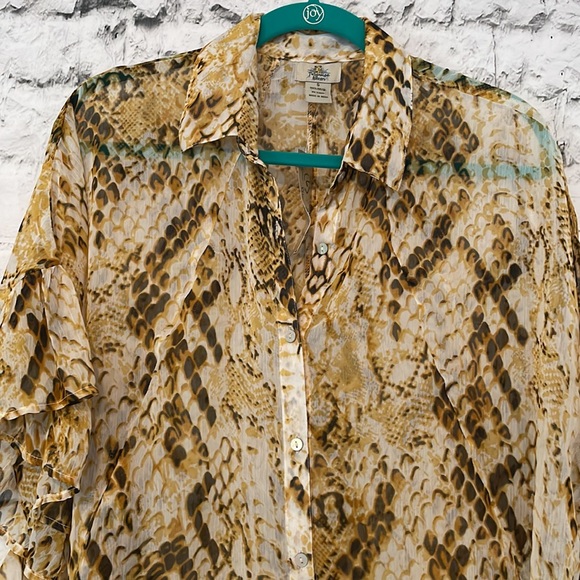 NWT boutique yellow snake print sheet blouse - Picture 3 of 6